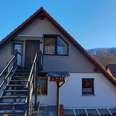 Kleine, gemütliche Dachgeschosswohnung Laudenbach  Exterior foto